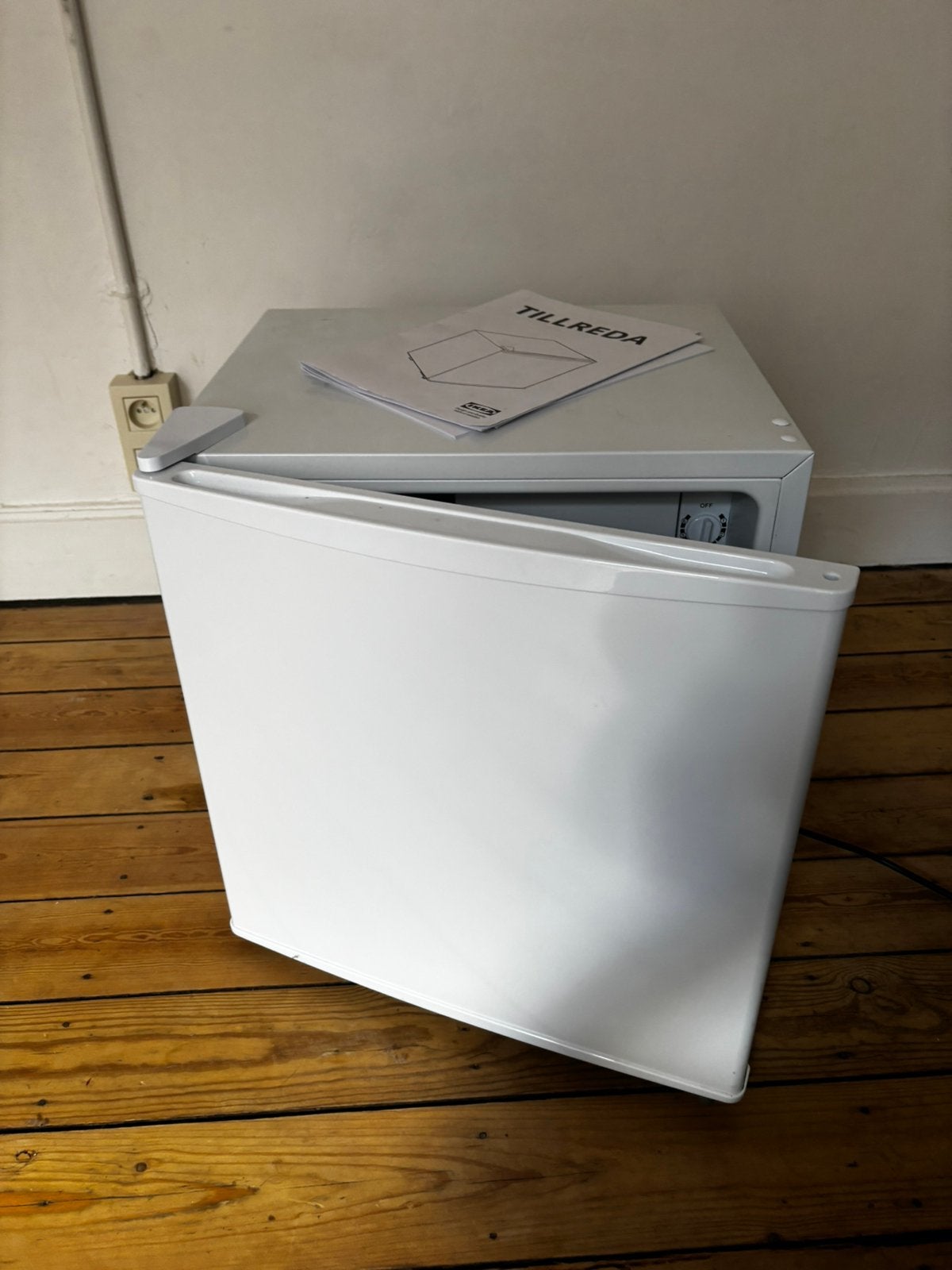 Tillreda koelkast Ikea, Elektronische apparatuur, Ophalen, Zo goed als nieuw, Met vriesvak