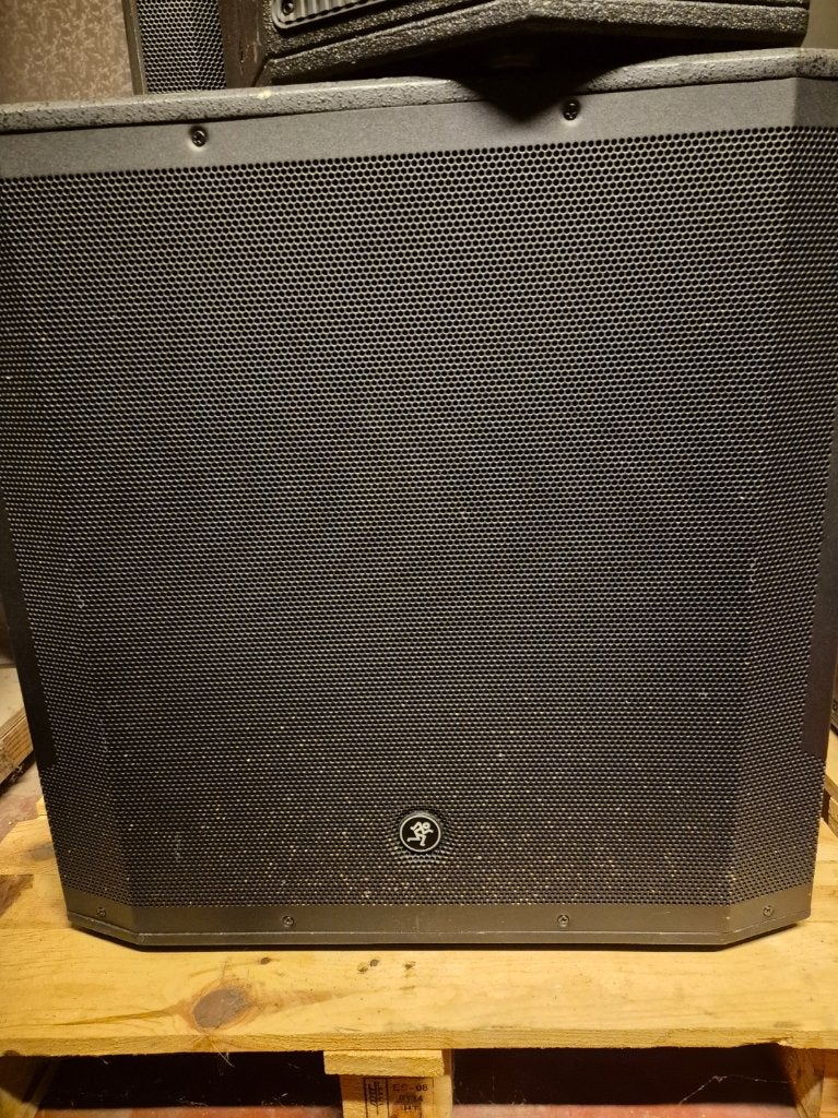 Mackie subwoofer, Audio, Tv en Foto, Luidsprekerboxen, Ophalen, Gebruikt, 150 watt of meer, Subwoofer