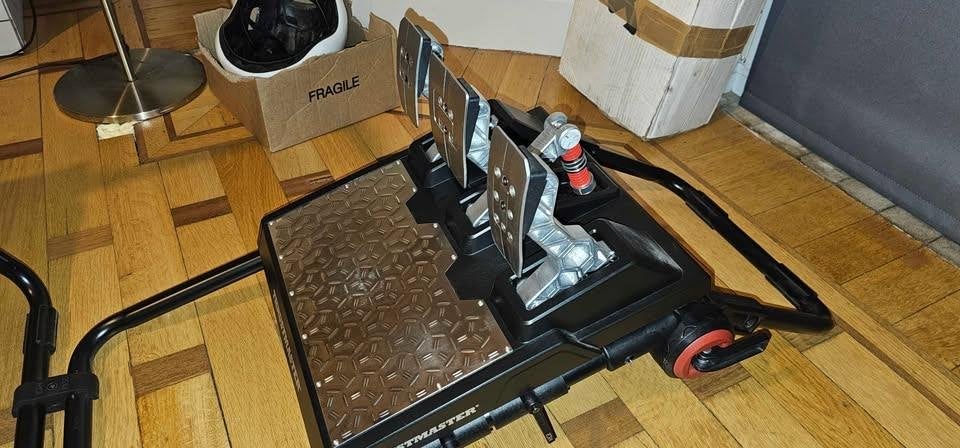 Thrustmaster T-LCM pedalen, Computers en Software, Ophalen of Verzenden, Zo goed als nieuw, Thrustmaster
