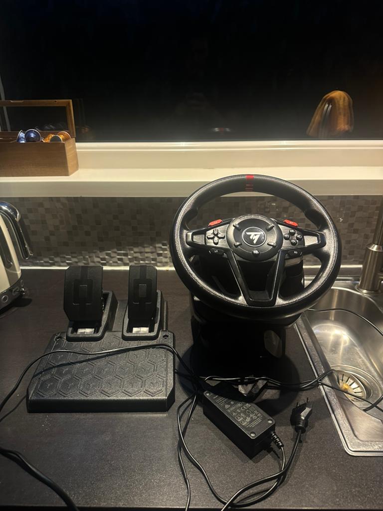Thrustmaster T128 Wheel and Pedal, Ophalen, Zo goed als nieuw