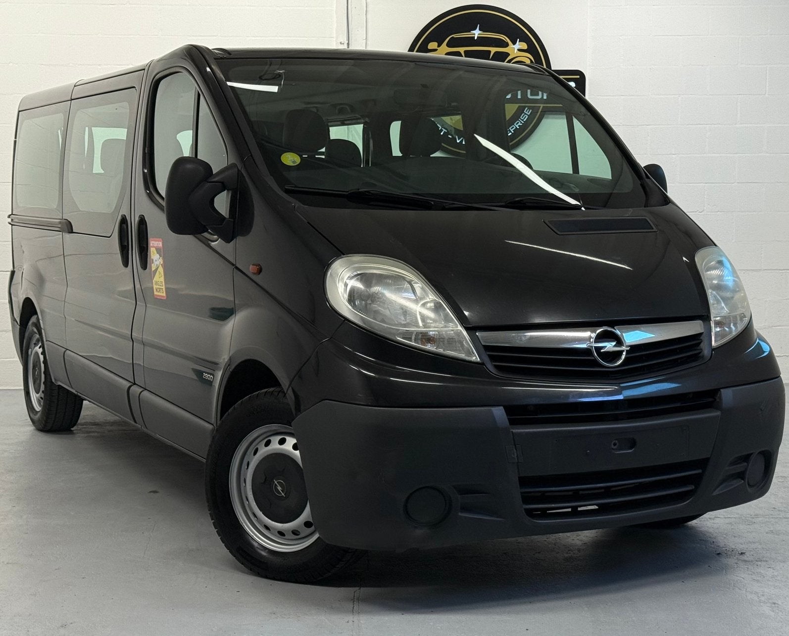 OPEL VIVARO 2012 2.0CDTI 9 ZITPLAATSEN AIRCO MET KEURING, Auto's, Opel, Bedrijf, Vivaro, ABS, Airbags, Airconditioning, Alarm