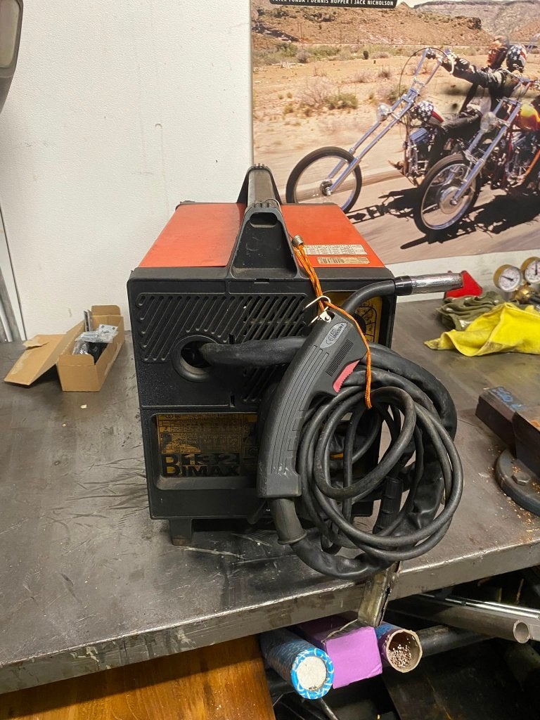 lasposten : elektroden en halfautomaat, Doe-het-zelf en Bouw, Gereedschap | Lasapparaten, Ophalen, Gebruikt, 150 tot 250 ampère