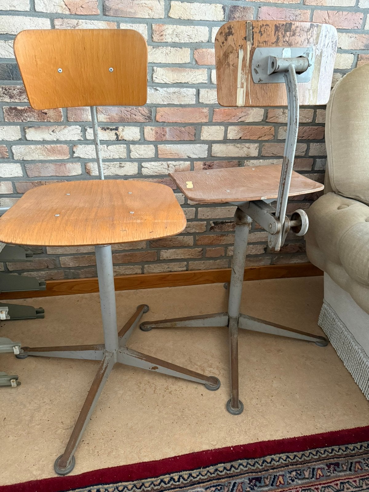 Oude, nostalgische schoolstoelen, Huis en Inrichting, Ophalen, Gebruikt, Metaal, Overige typen
