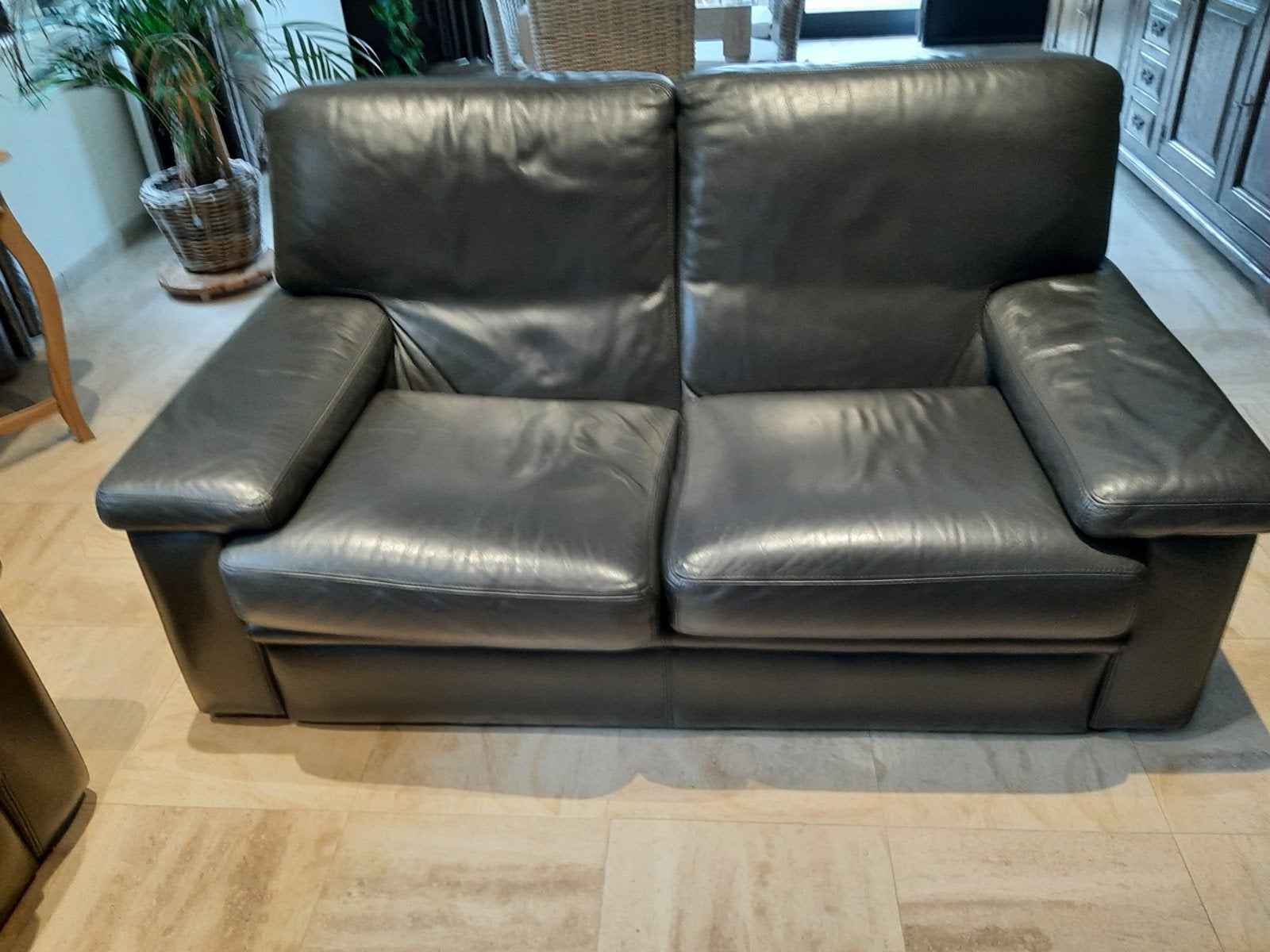Lederen salon van Chateau Dax. 2 en 3 zit., Huis en Inrichting, Ophalen