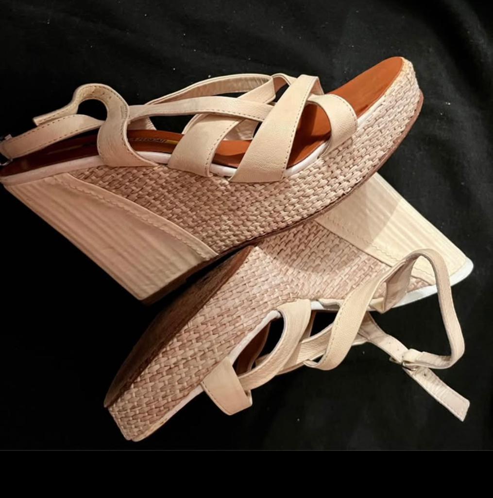 Sandales beige 37, Neuf, Enlèvement ou Envoi, Beige, Sandales et Mûles