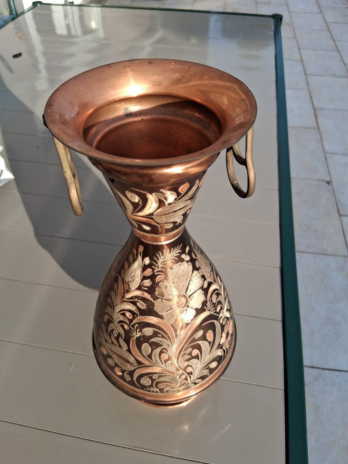 Prachtige Vintage Koperen Vaas – Handgeëtst Ottomaans  Stijl, Ophalen