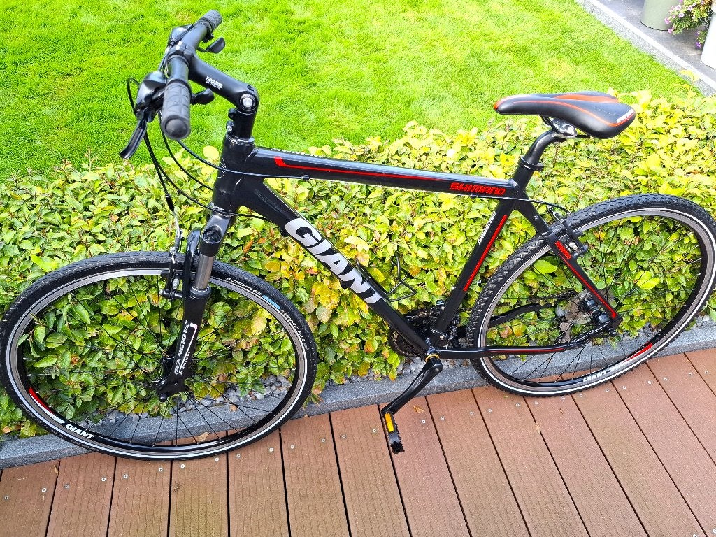 In nieuwstaat, GIANT Roam 2 Sportfiets / Mountainbike, Fietsen en Brommers, Ophalen, 28 inch, Vering, Velgrem