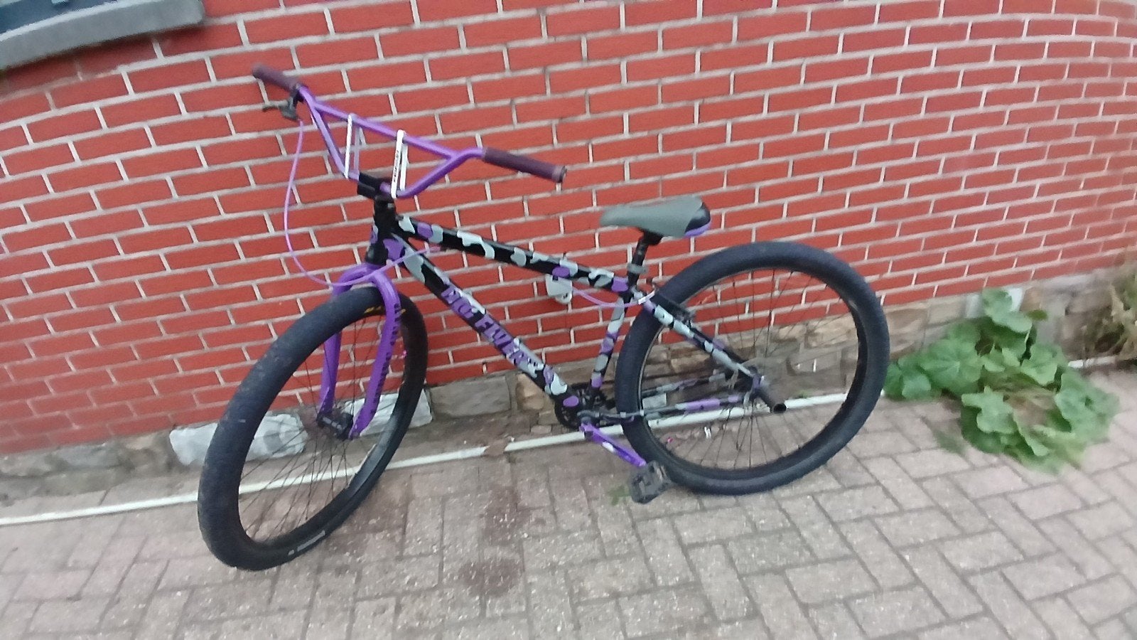 SE Wheelie Bike - Paars/Zwart Camo, Fietsen en Brommers, Ophalen, 24 inch of meer, Gebruikt, Staal