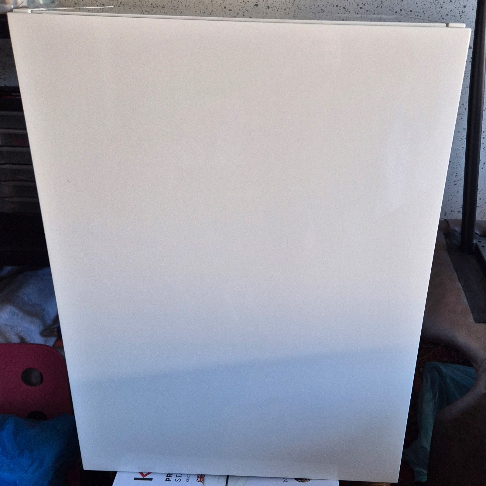 Armoire suspendue à l'état neuf, Enlèvement, Comme neuf