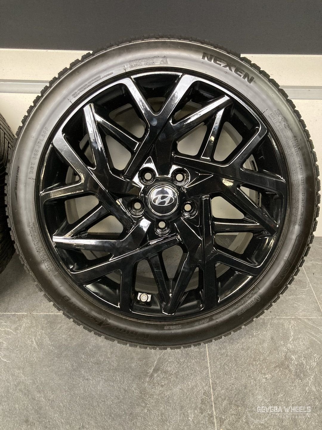 18” originele Hyundai Kona I velgen + allseason banden 5x114, Auto-onderdelen, Banden en Velgen, 18 inch, Gebruikt, -, -