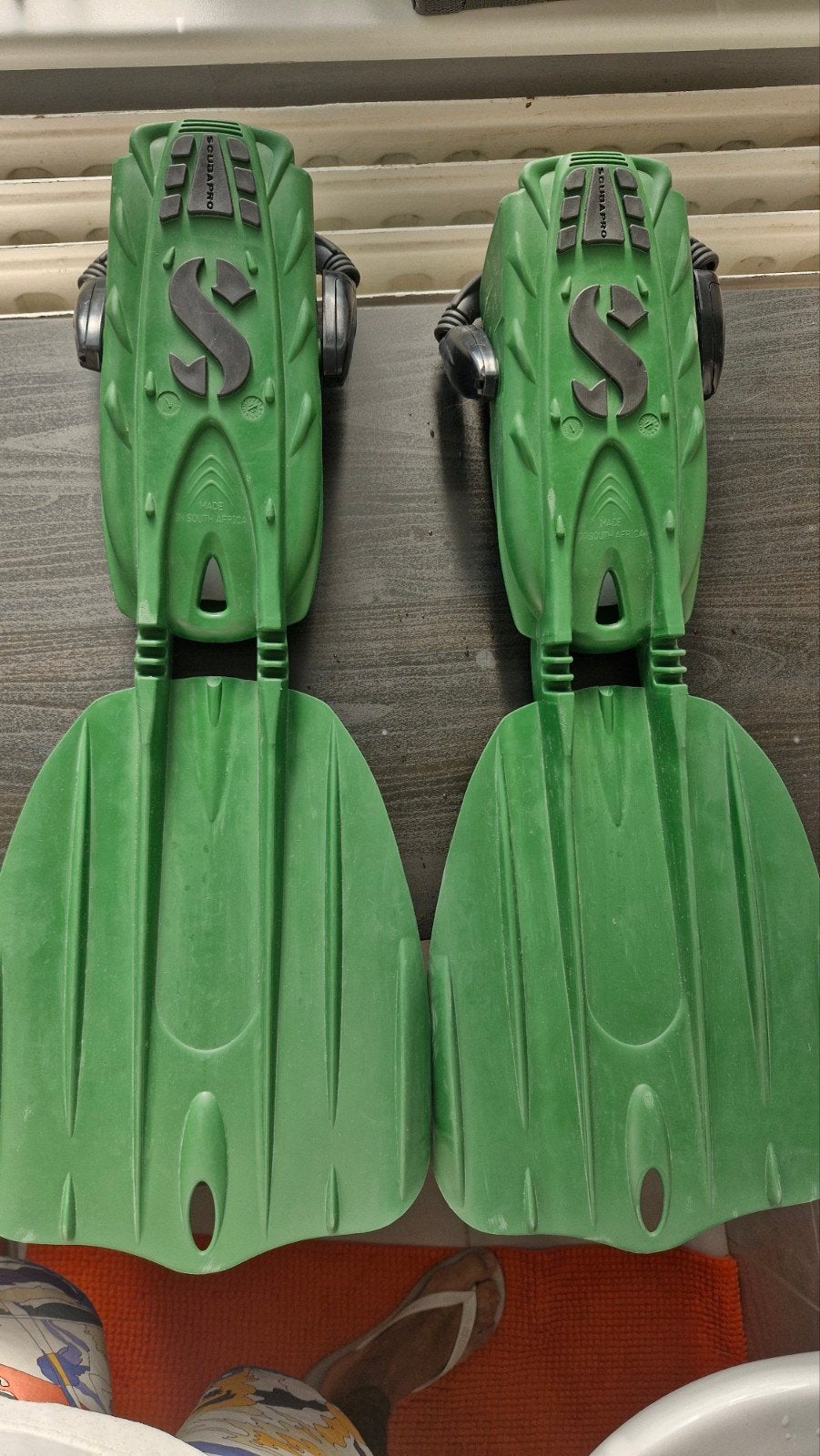 fin Scubapro Gorilla, Vélos & Vélomoteurs, Enlèvement