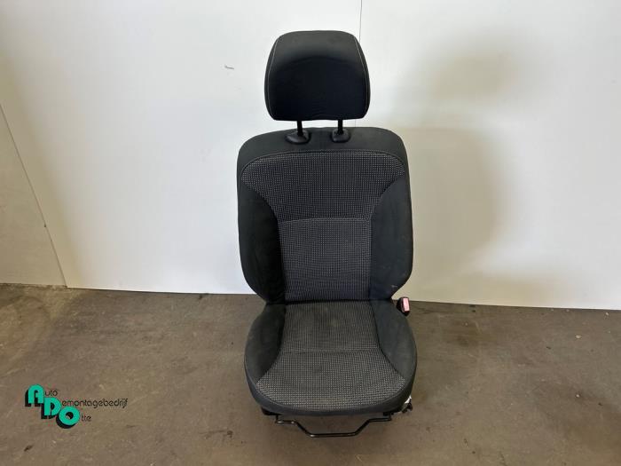 Stoel links van een Mercedes Citan (Citan 12-), Gebruikt, -, Ophalen of Verzenden, -