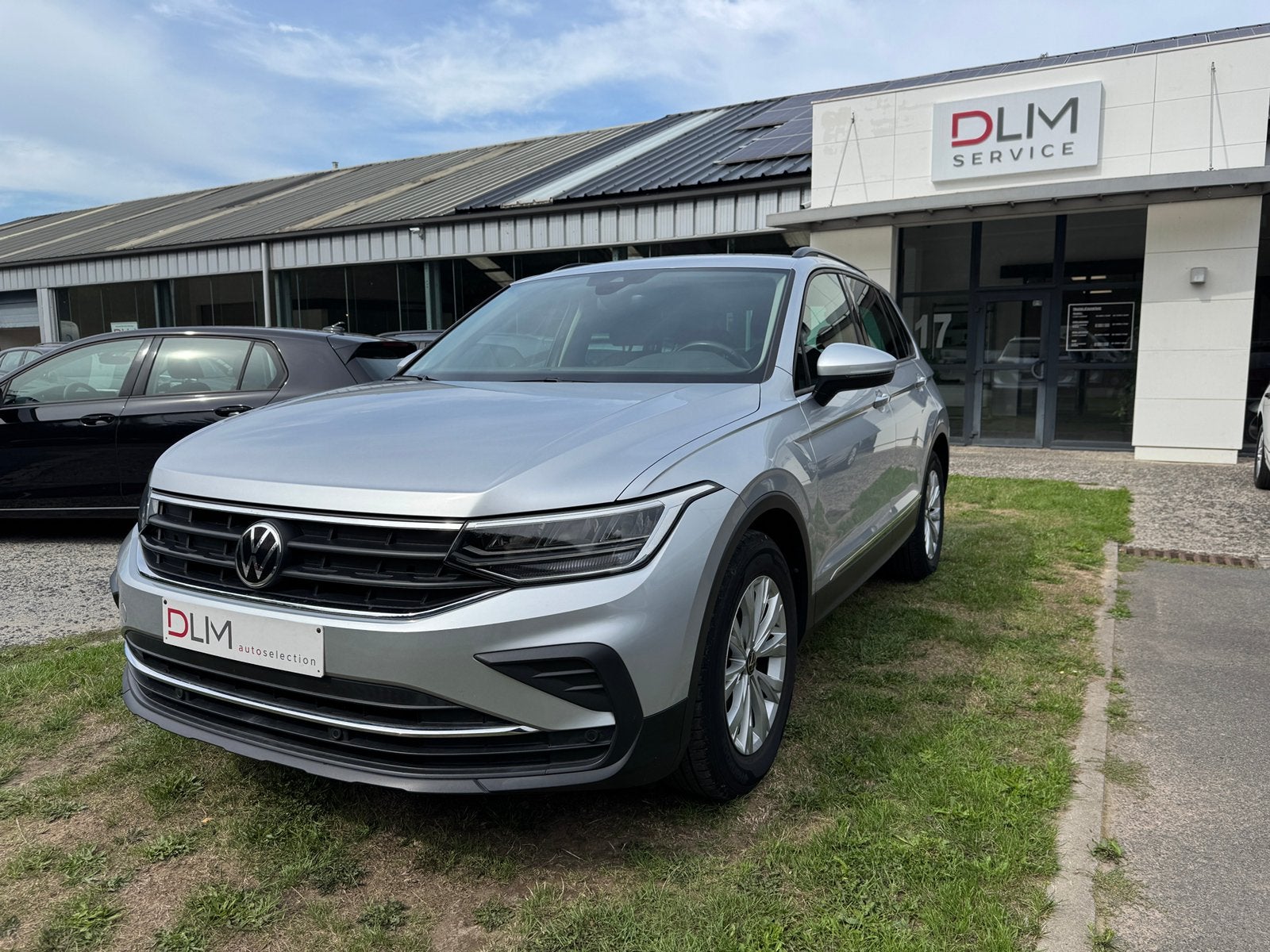 Volkswagen Tiguan 1.5 tsi 130ch 10/22 59000KM, Argent ou Gris, Achat, https://public.car-pass.be/vhr/048834e2-e88e-492e-a3a4-bf2547e99e9b