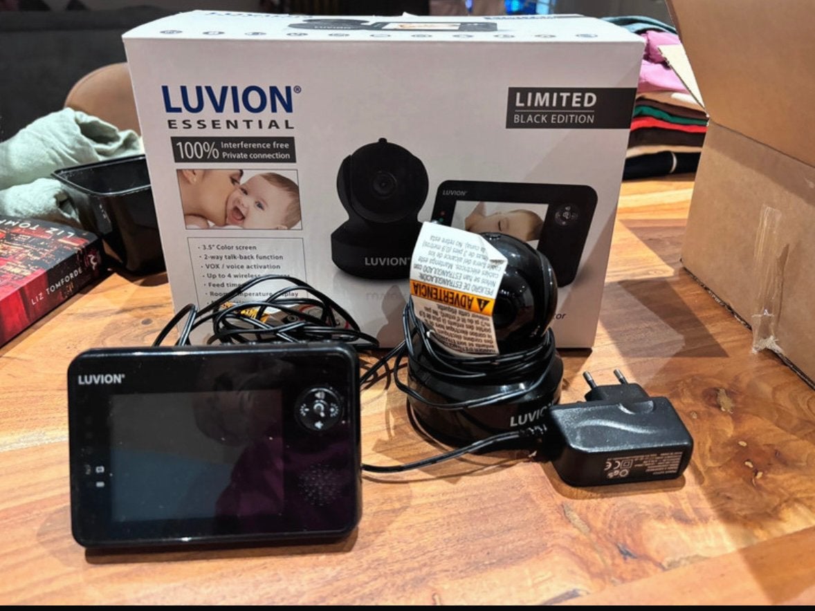 Luvion essential babyfoon, Enfants & Bébés, Enlèvement, Utilisé