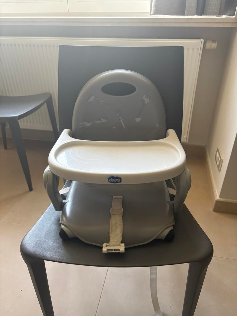Rehausseur chaise stoelverhorger chicco, Enlèvement, Comme neuf