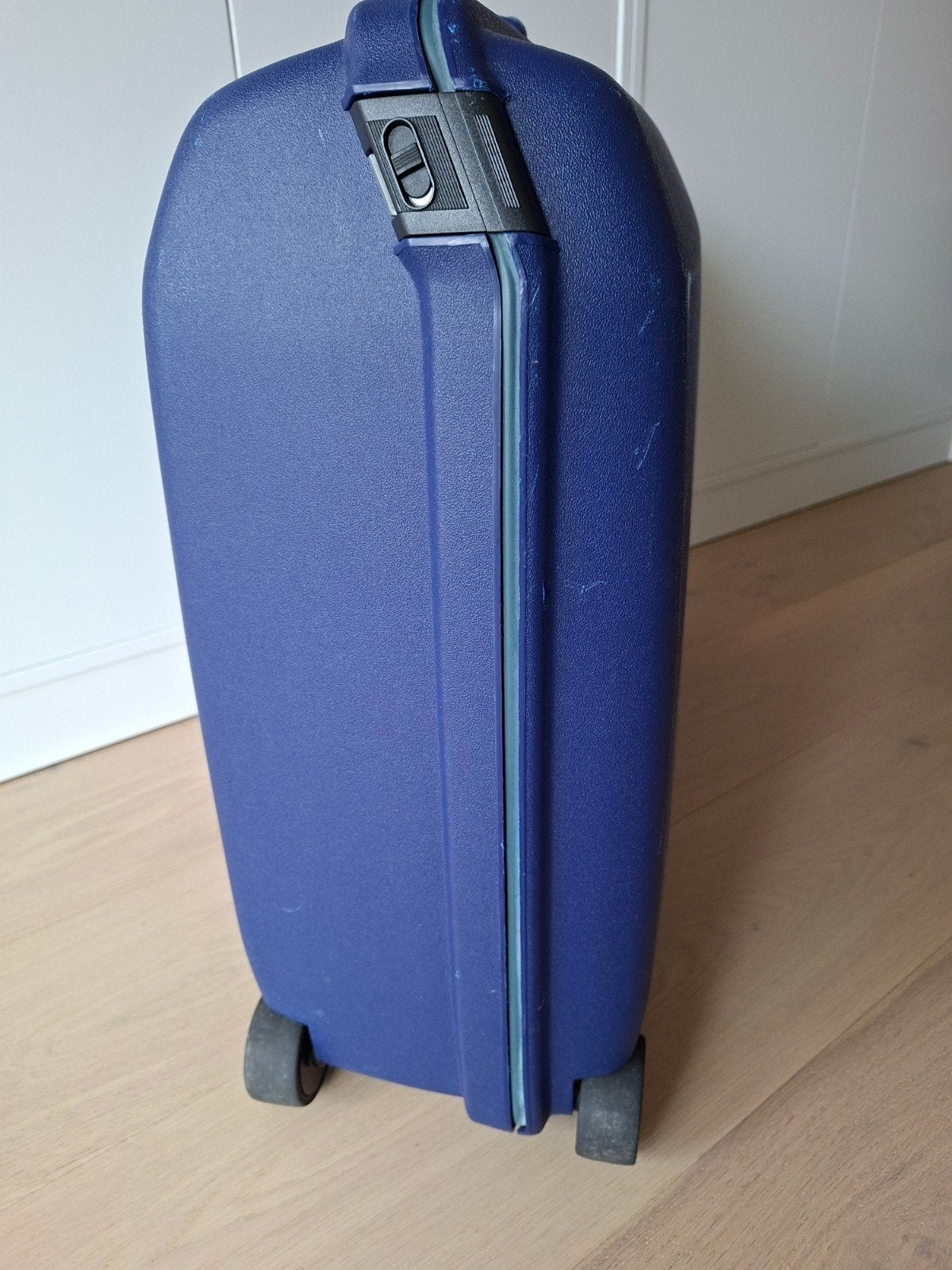 Valies., Handtassen en Accessoires, Koffers, Ophalen, Wieltjes