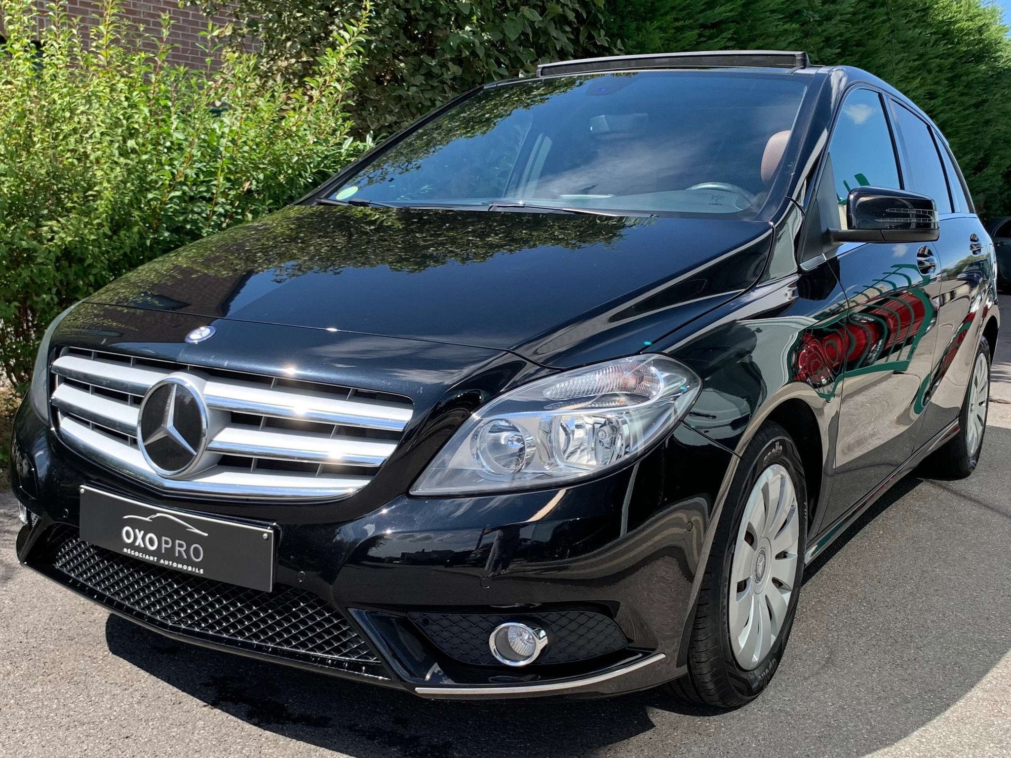 Mercedes-Benz B-Klasse 180 D BOITE AUTO / TOIT PANO / GPS /, Auto's, Euro 5, Gebruikt, https://public.car-pass.be/vhr/11212495-d49b-4129-abe4-5144b0e360f0