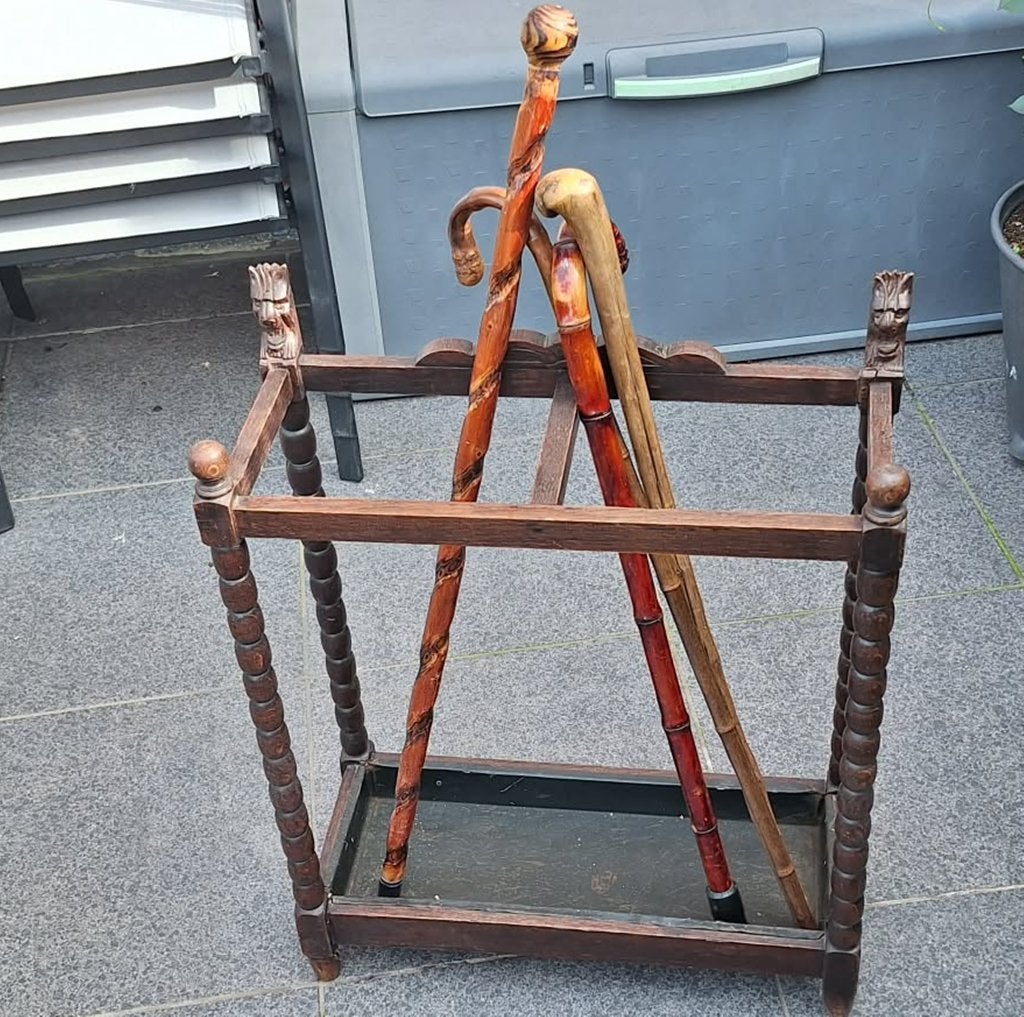 ancien porte canne ou parapluie plus 4 cannes, Enlèvement