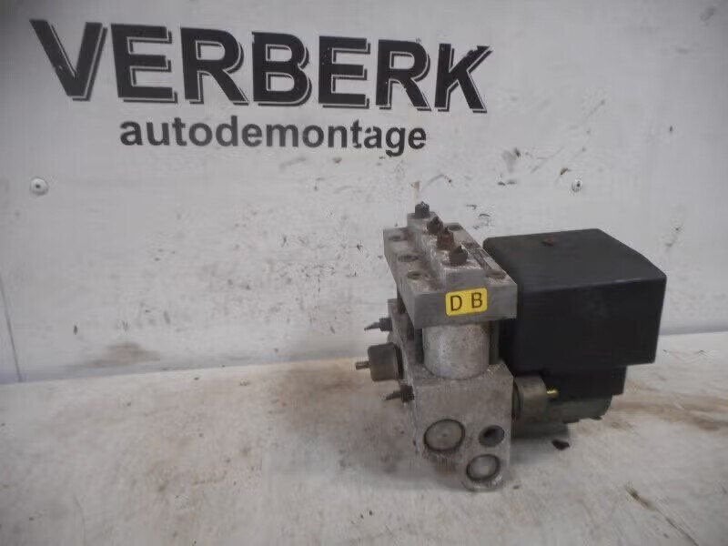 ABS POMP Opel Calibra (01-1989/07-1997) (0265208055), Bahnhofsplatz 65423 Rüsselsheim am Main, DE, Enlèvement ou Envoi, Opel, Opel Automobile GmbH