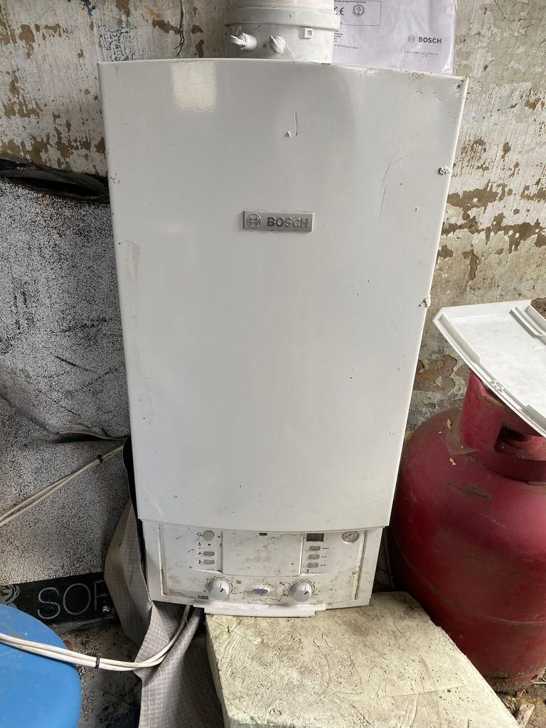 Bosch cv-ketel – sterke kwaliteit, compleet en netjes, Ophalen, Zo goed als nieuw