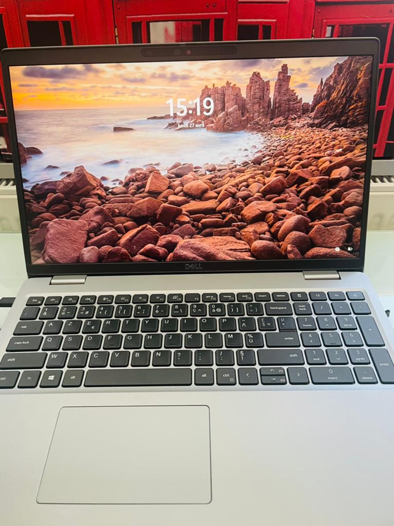 Dell Latitude 5520 – Intel i5 11e Gen / Windows 11 Pro, Enlèvement