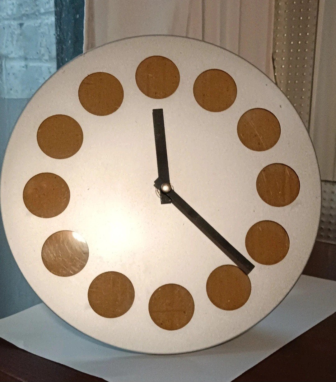 Horloge murale ou à poser desing argentée Vintage, Huis en Inrichting, Ophalen of Verzenden, Wandklok