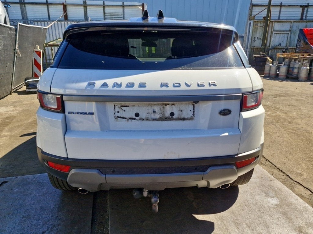 ACHTERKLEP Range Rover Evoque (LVJ / LVS) (01-2011/12-2019), Campus Kronberg 7
61476  Kronberg im Taunus, DE, Achterklep, Jaguar Land Rover Deutschland GmbH