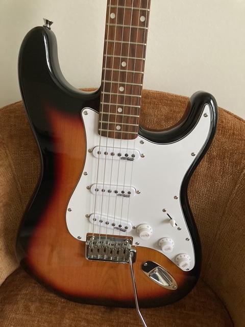 Guitare électrique, Musique & Instruments, Instruments à corde | Guitares | Électriques, Enlèvement, Comme neuf