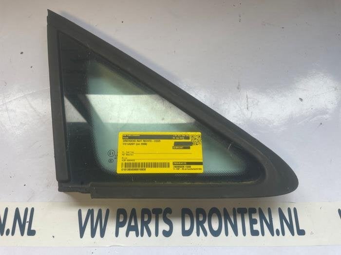 Vitre triangulaire avant droite d'un Volkswagen Caddy, Autos : Pièces & Accessoires, Volkswagen, -, 3 mois de garantie, Utilisé