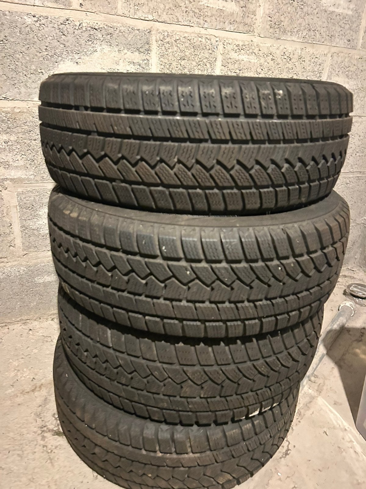 Pneu d’hiver, 15 pouces, Pneus hiver, 185 mm, Pneu(s)