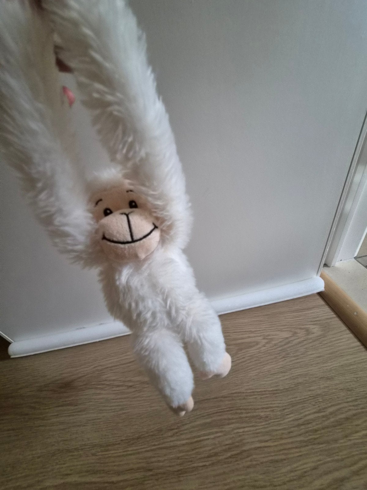 Een knuffelaapje, Enfants & Bébés, Jouets | Peluches, Enlèvement ou Envoi, Singe