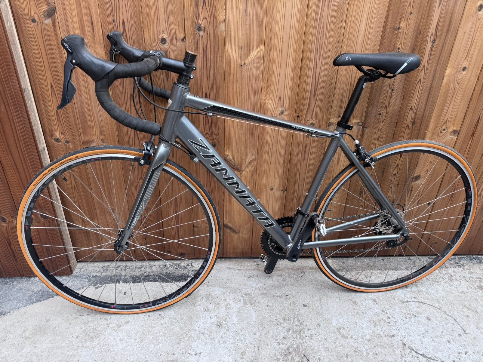 Koersfiets Zannata in NIEIWSTAAT!, Ophalen, Zo goed als nieuw