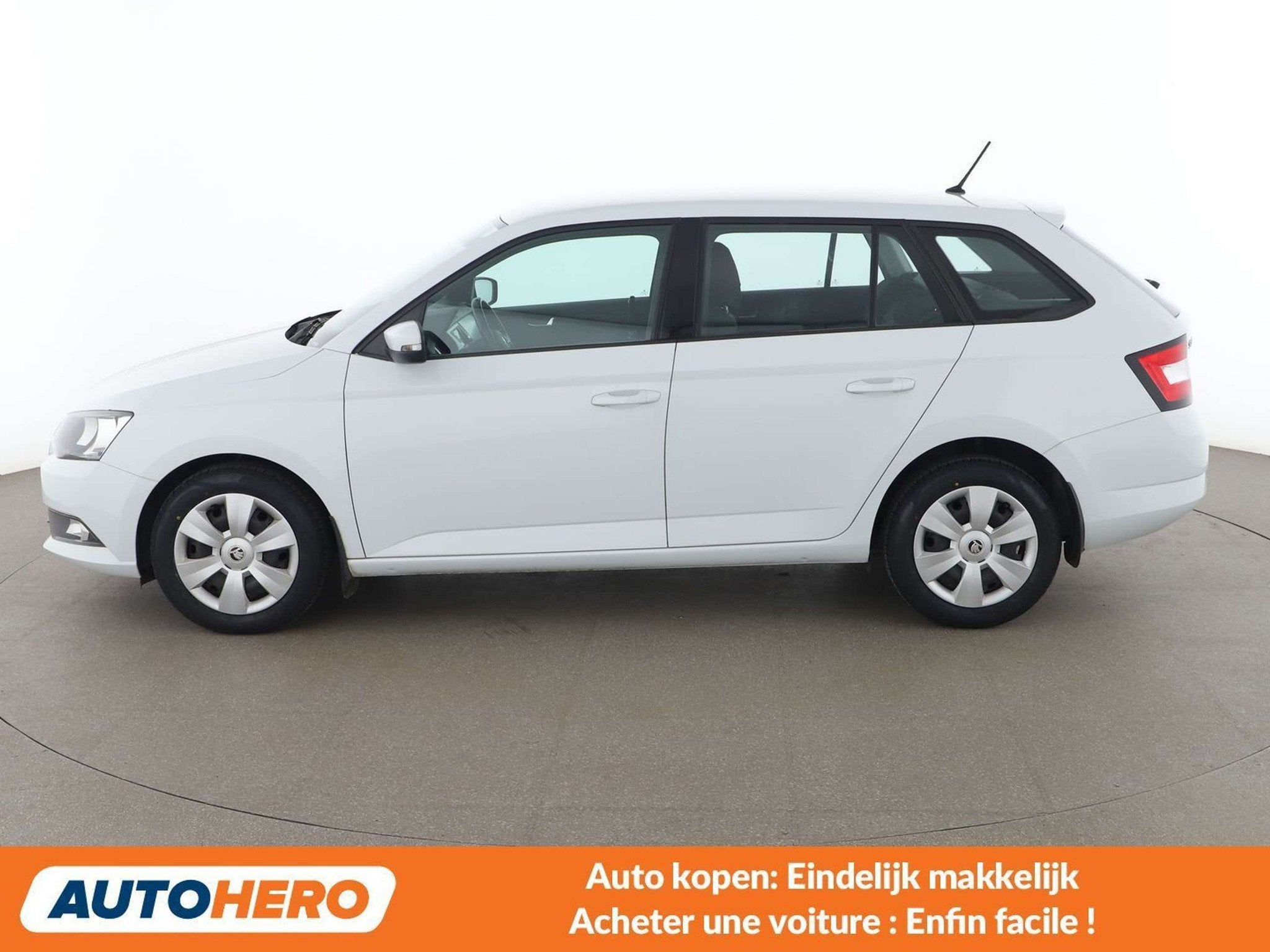 Skoda Fabia 1.0 MPI Ambition (année de construction 2016), Autos, Achat, Noir, 5 portes, 1079 kg