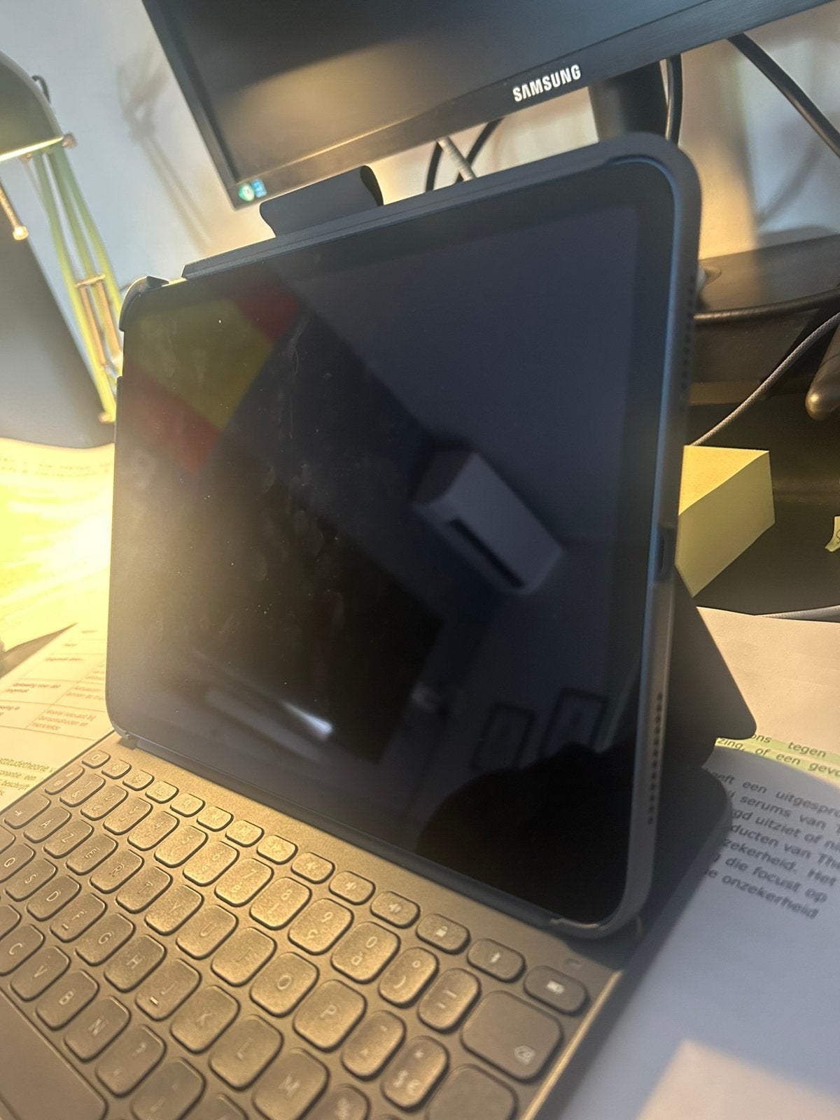 Apple iPad 10e generatie 64GB + Toetsenbordcase, Computers en Software, Apple iPads, Ophalen, 64 GB, Wi-Fi, Apple iPad