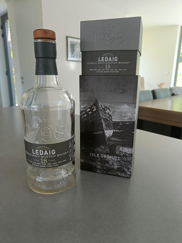 Lege fles Ledaig whisky in orginele doos, Verzamelen, Ophalen of Verzenden, Gebruikt, Overige typen