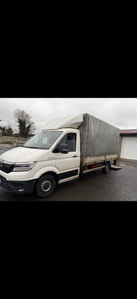Benne de camion bâché