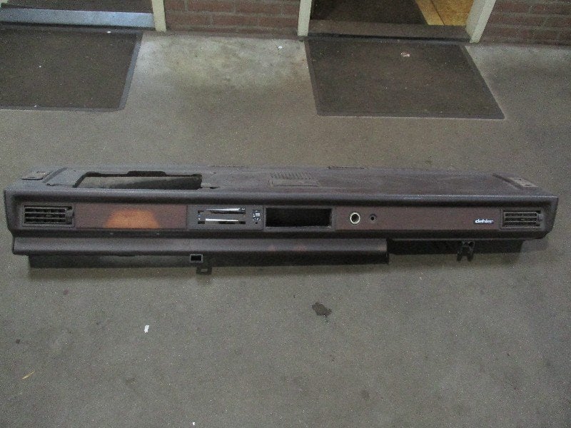 TABLEAU DE BORD Volkswagen Transporter T3 (01-1979/07-1992), Volkswagen, Volkswagen AG, Utilisé, Kundenbetreuung@volkswagen.de