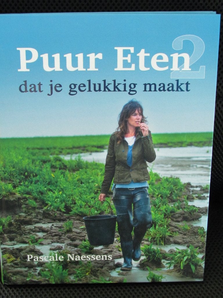 Kookboek 'Puur eten 2' van Pascale Naessens, Ophalen, Zo goed als nieuw, Pascale Naessens, Europa
