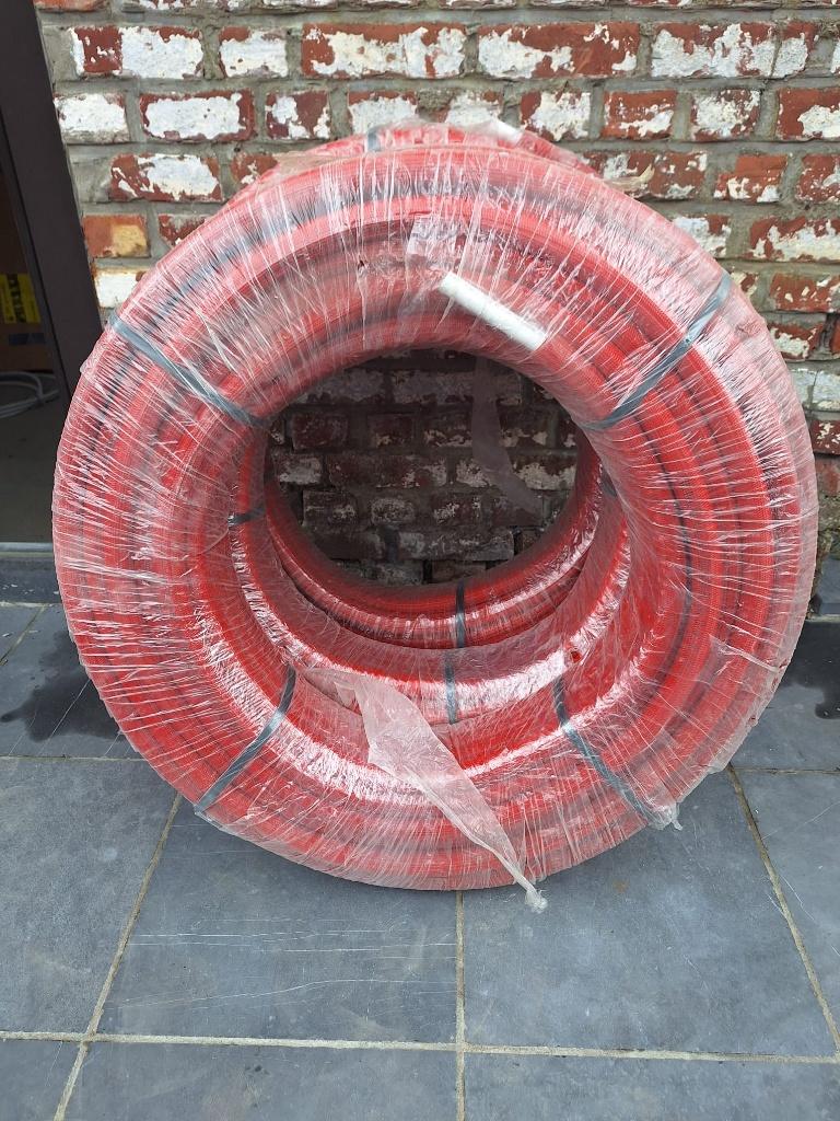 Henco Geïsoleerde Meerlagenbuis Diameter 20, Doe-het-zelf en Bouw, Ophalen, Overige materialen, 6 meter of meer, Overige typen