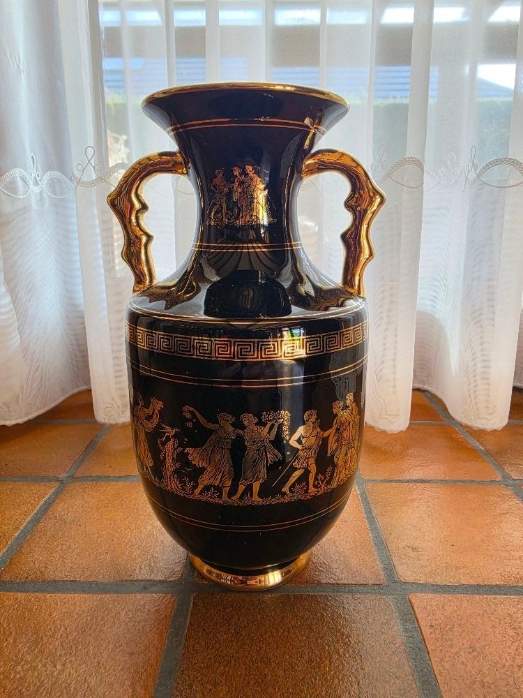 Decoratieve Griekse keramiek, Ophalen