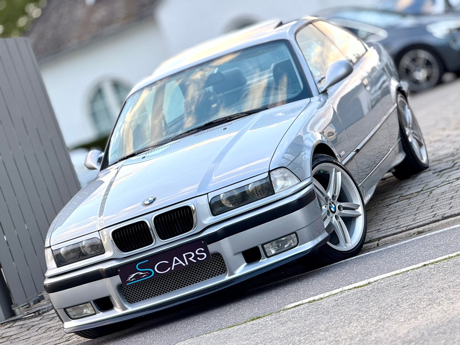 Bmw 318is Coupe 1900cc ** M pakket ** 100.000 km ** Automaat, Auto's, BMW, 4 zetels, Achterwielaandrijving, 4 cilinders, Bedrijf