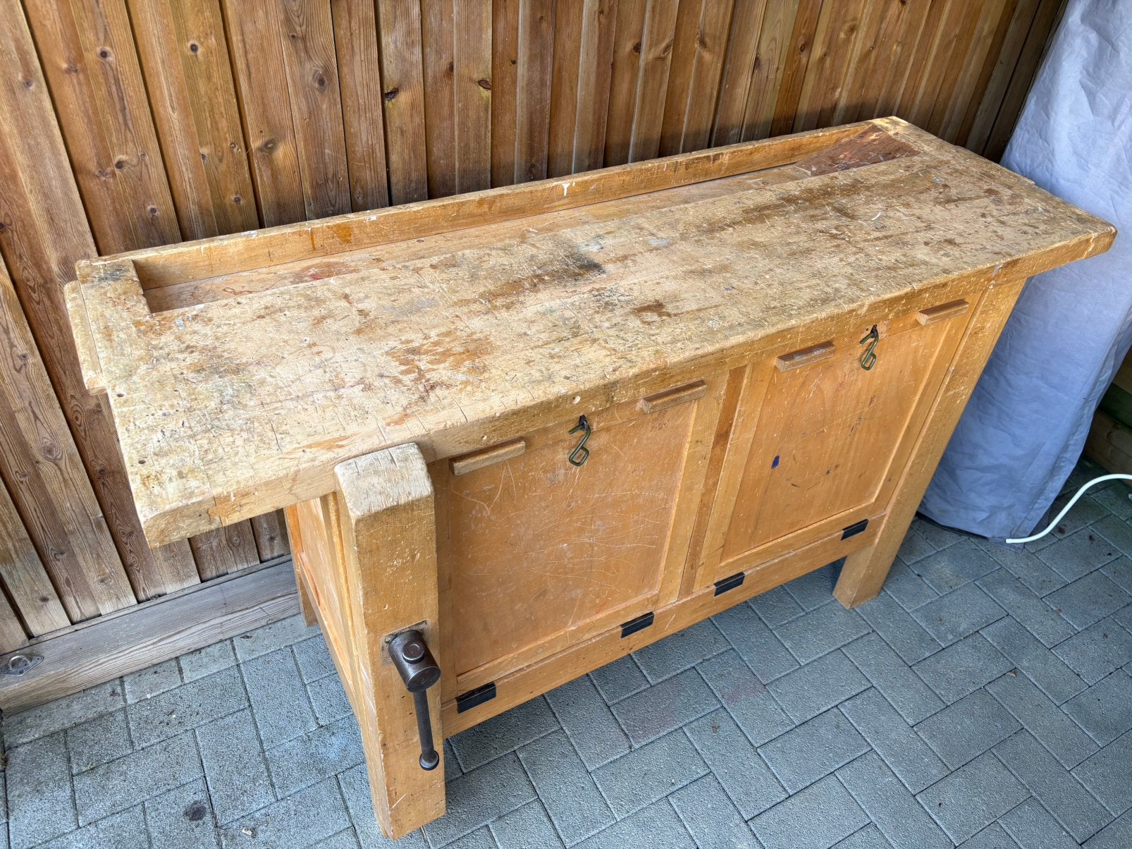 Ancien et magnifique établi en bois vintage, Enlèvement