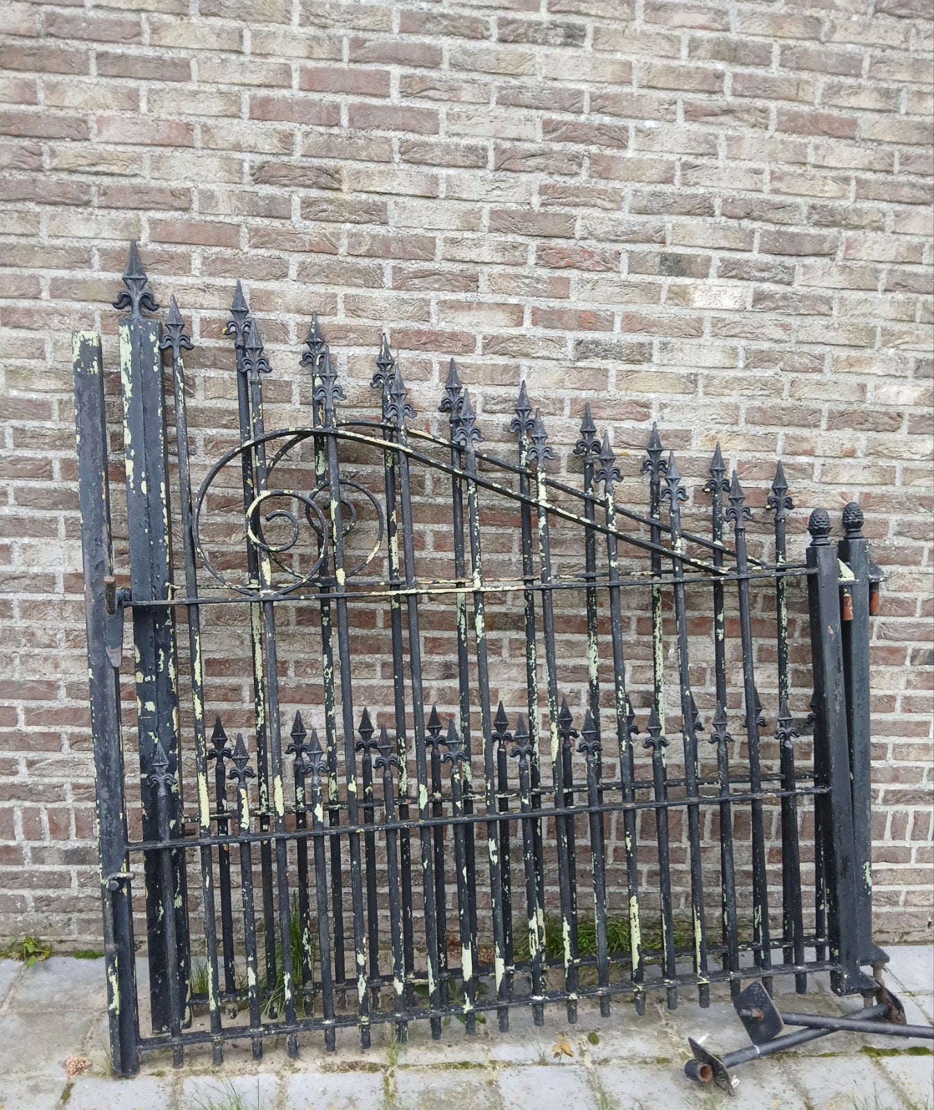 Gietijzeren poort in 2 delen, Jardin & Terrasse, Enlèvement, Autres types, Avec portail, Utilisé