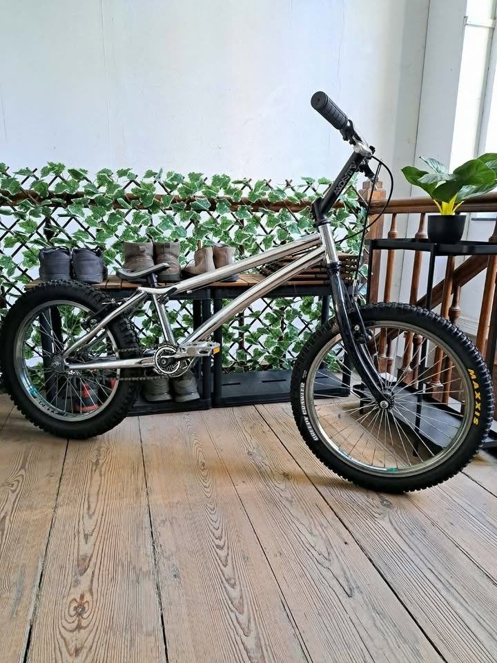 Vélo trial Monty, Vélos & Vélomoteurs, Vélos | Ancêtres & Oldtimers, Enlèvement, Frein sur jante, Monty