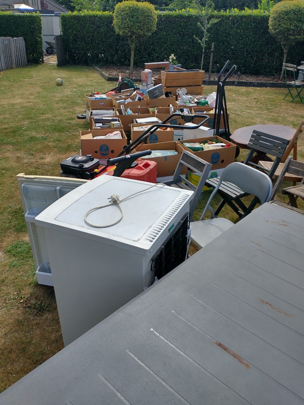 Opruiming schuur spullen voor rommelmarkt+- 600 stuks, Ophalen, Schuur