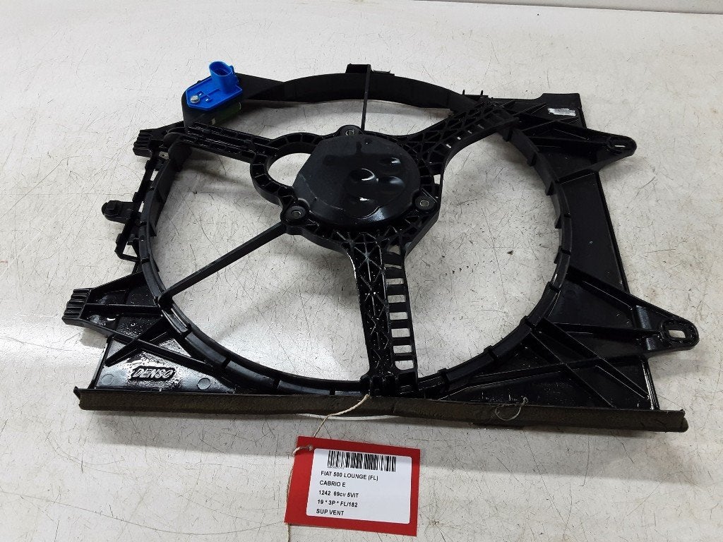 VENTILATEUR CASING Fiat 500C (312) (01-2009/-), Mevr. I. Hauben, Utilisé, Fiat, Rue de l'Espoir 34 34
4030  GRIVEGNÉE, BE