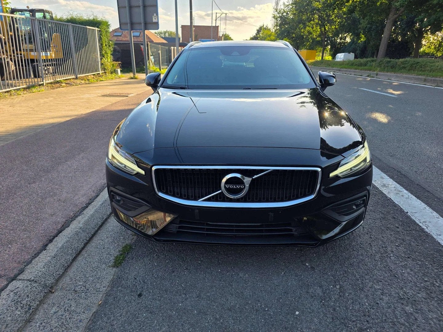 Volvo V60 2.0 B4 Momentum Pro Geartronic 1EIG IN ZEER GOED, Automaat, 197 pk, 145 kW, Gebruikt