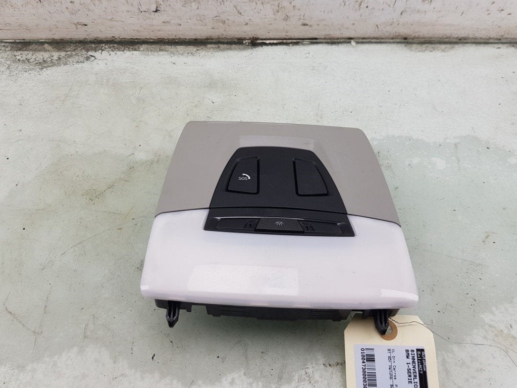 PLAFONNIER AVANT BMW 1 serie (F20) (|6826921|61316826921|), Utilisé, BMW, Petuelring 130
80809  München, DE, Bayerische Motoren Werke AG