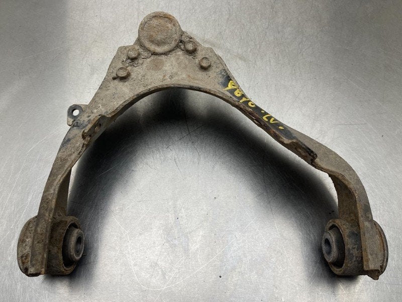 BRAS DE SUSPENSION AVANT GAUCHE SUPERIEUR D-Max (TFR / TFS), Dhr. M. Roggen, Stadsweg 37 37
9917 PV  WIRDUM GR., NL, Autres marques automobiles
