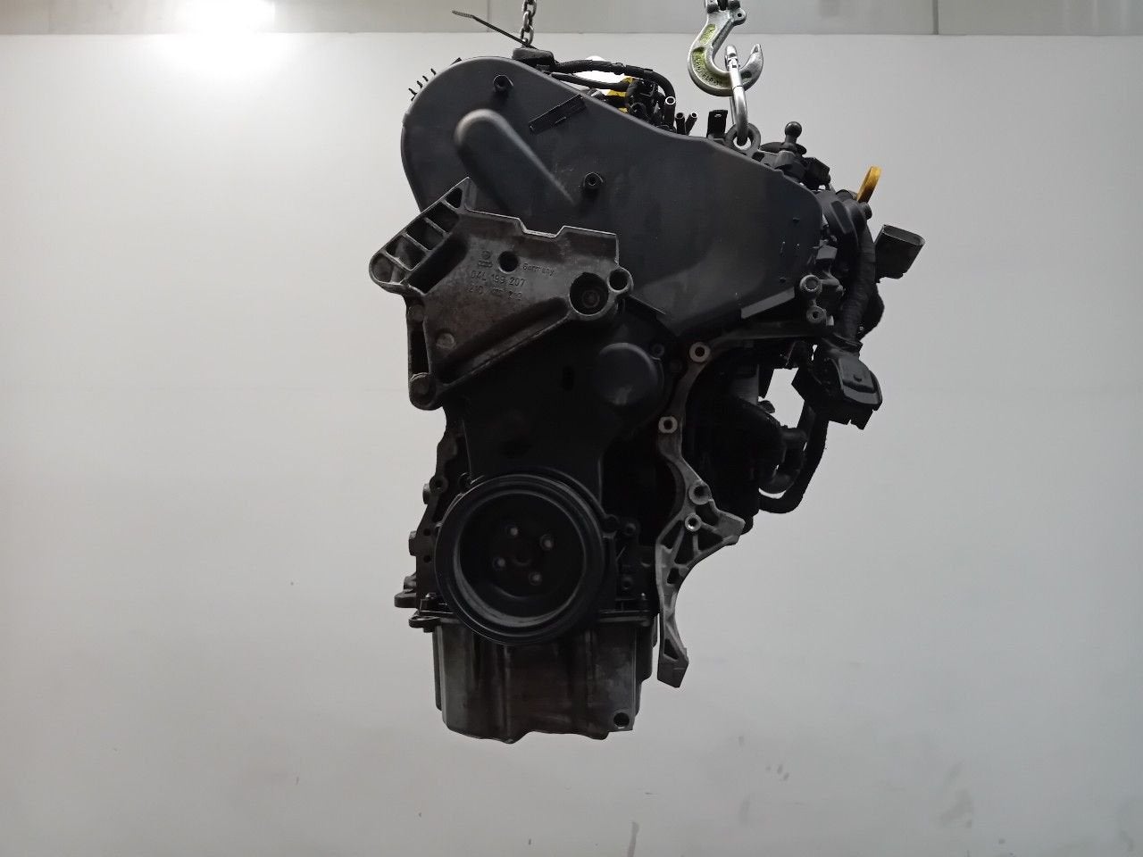 Motor Volkswagen Touran, Onderdelen@venauto.nl, Van der Ven Autorecycling B.V., Ettenseweg 76, 4706 PB Roosendaal, The Netherlands